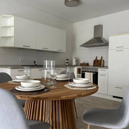 Garten-Wohnung Am Hafen Von Whv ヴィルヘルムスハーフェン エクステリア 写真